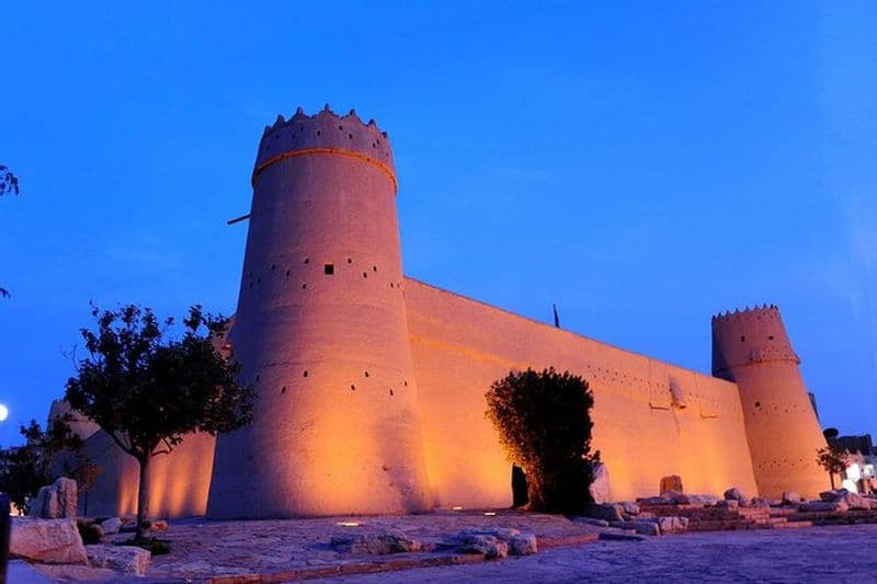 Visite à pied : Forteresse Al Masmak, Souq Al Zal, et café saoudien