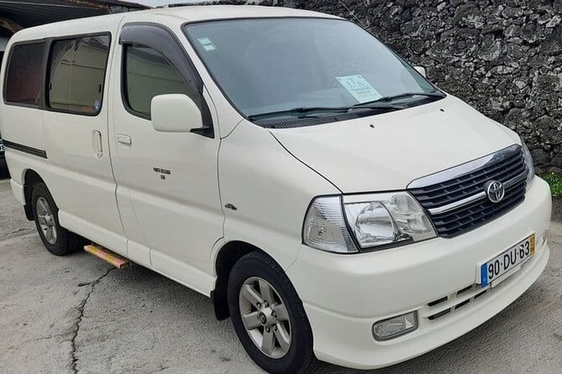 Ville Ponta Delgada, transferts aéroport. Navettes. Taxi. Minibus