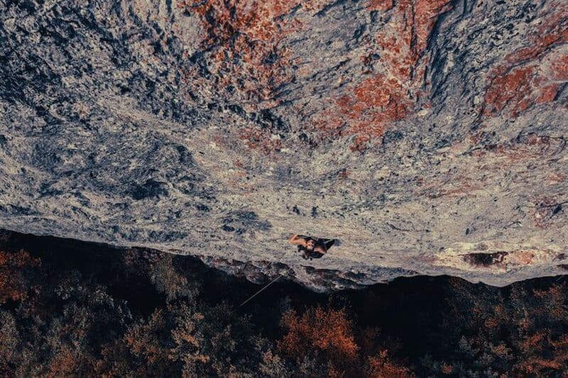 Escalade en plein air au Monténégro
