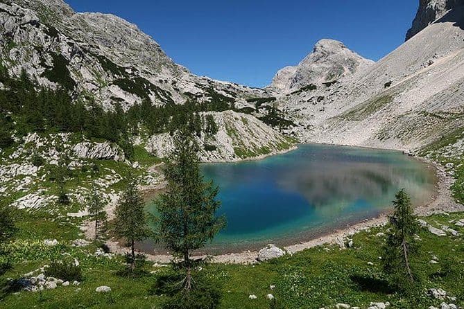 Magnifique Triglav 7 Lakes Randonnée Traverse avec Triglav Climb