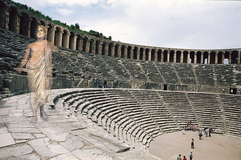 Théâtre d'Aspendos, Perge et la cité antique de Side