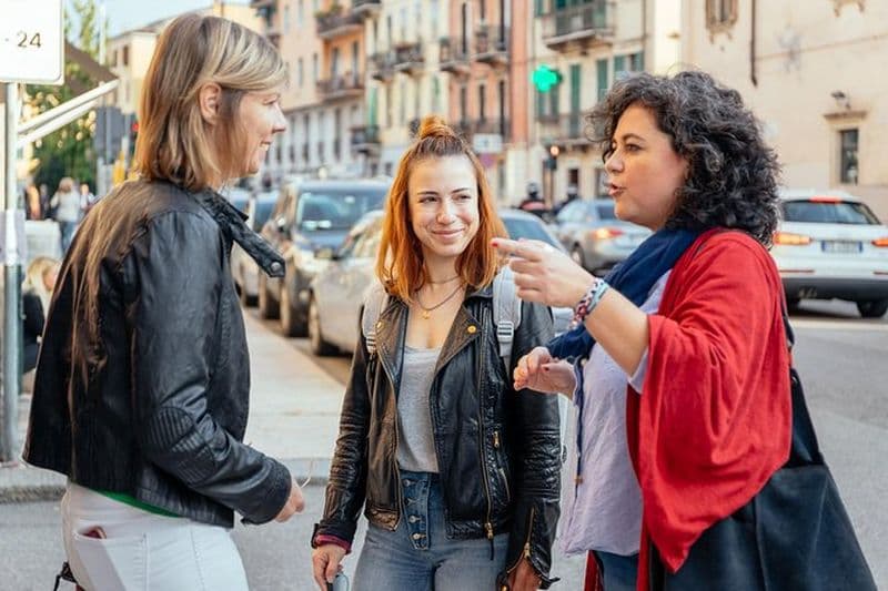 VISITE PRIVÉE de la maison et de la ville de Vérone Juliette avec billet inclus