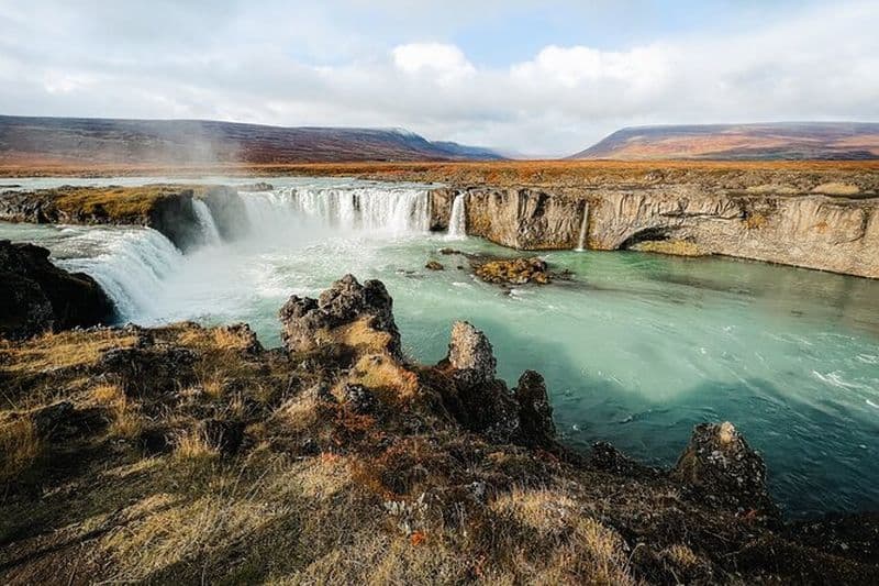 Croisière Godafoss et lac et bains de Myvatn en petit groupe