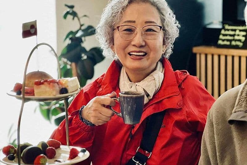 Dégustation de thé groenlandais Nuuk et courte promenade à Qinngorput