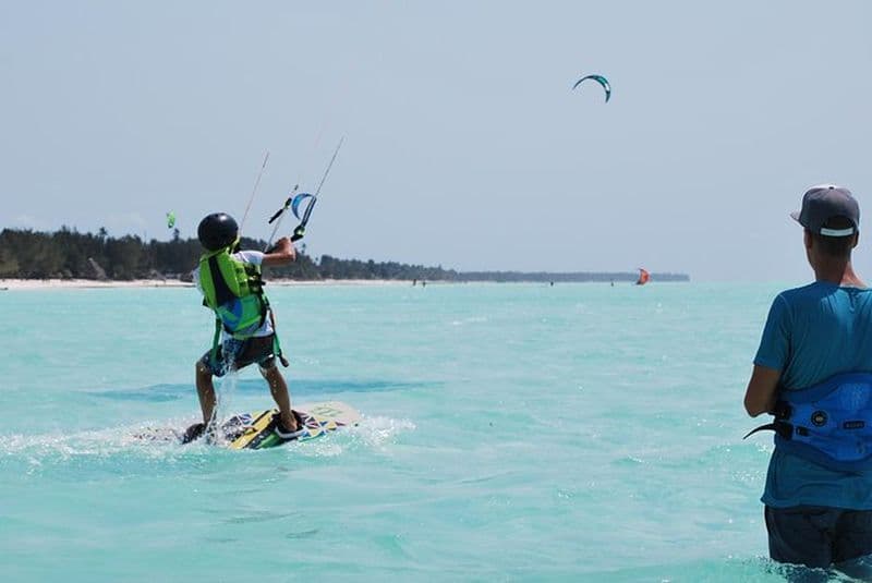 École de kitesurf à Corralejo Réservez vos cours