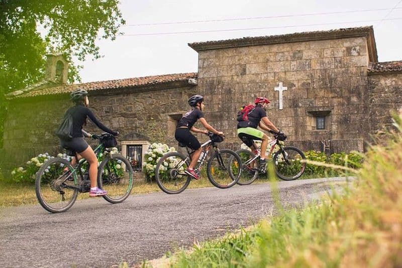 Tour VTT entre le Portugal et l'Espagne : le Camino de Santiago
