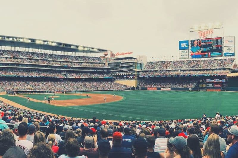Match de baseball des Twins du Minnesota au Target Field