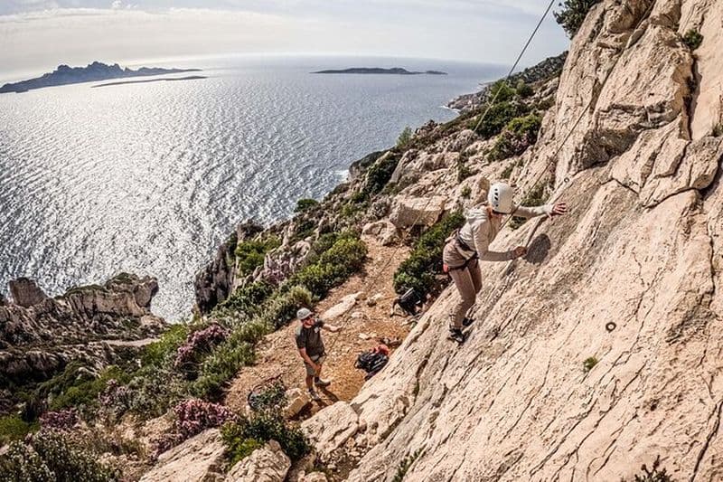 Escalade Découverte dans Les Calanques de Marseille