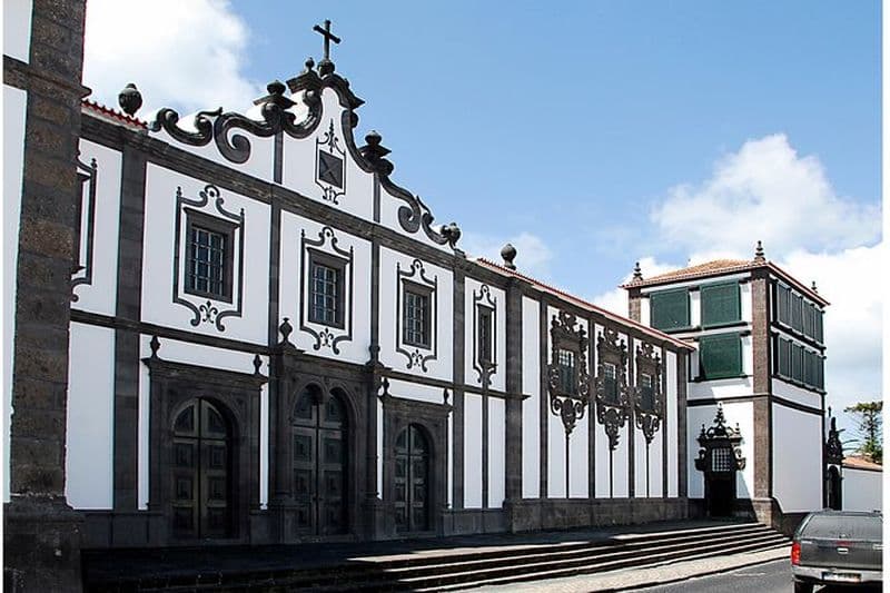 Visite de la ville de Ponta Delgada (demi-journée)