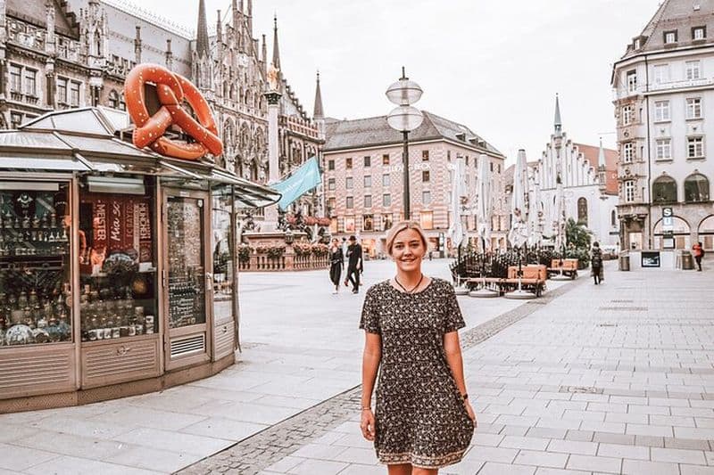 Visite privée d'histoire et de culture à Munich - Jardin anglais, Marienplatz et plus