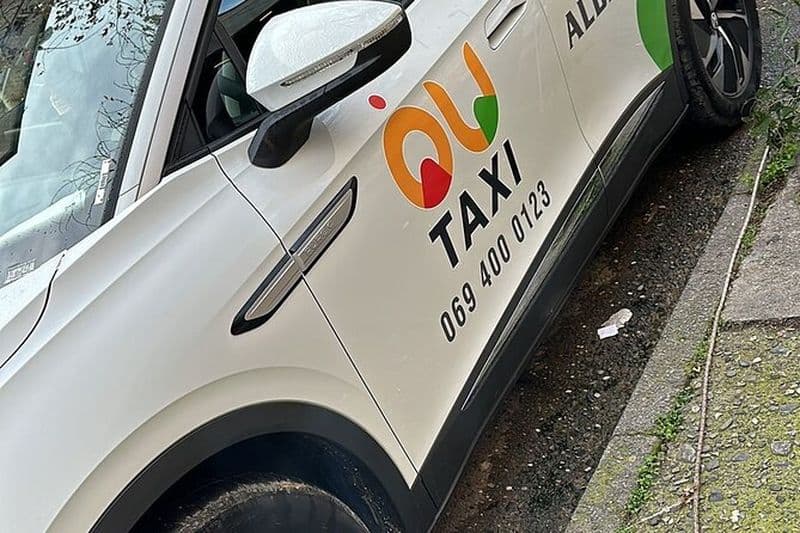Service de taxi privé Ksamil de Tirana