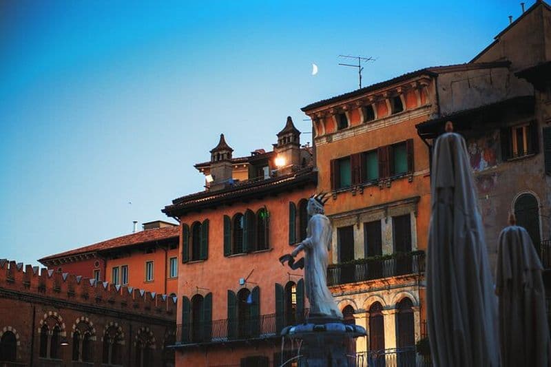 Faits saillants de Vérone avec les locaux : billets pour la visite à pied de la maison de Juliette