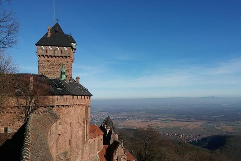 Les Emblématiques: visite de villages, du Haut-Koenigsbourg, Dégustation de vins