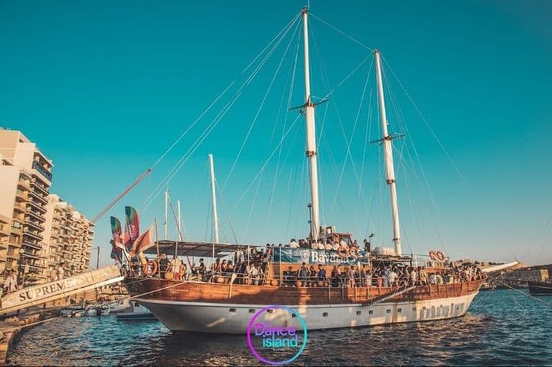 Meilleure fête en bateau à Malte - L'île de la danse