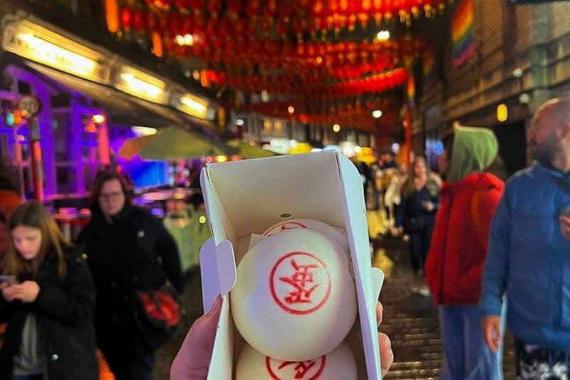 Visite culinaire Soho de Londres avec 7 + dégustations de délicieuses pierres précieuses cachées