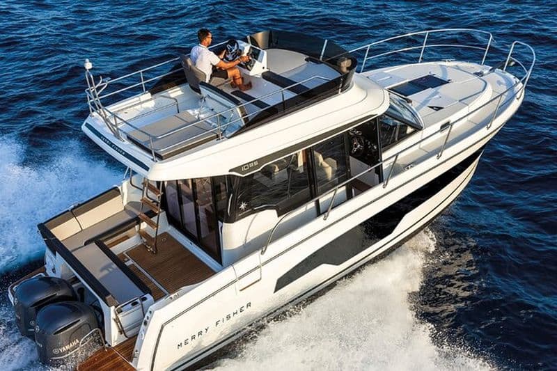 Jakarta : Yacht privé au complexe touristique Asha avec pêche et tuba