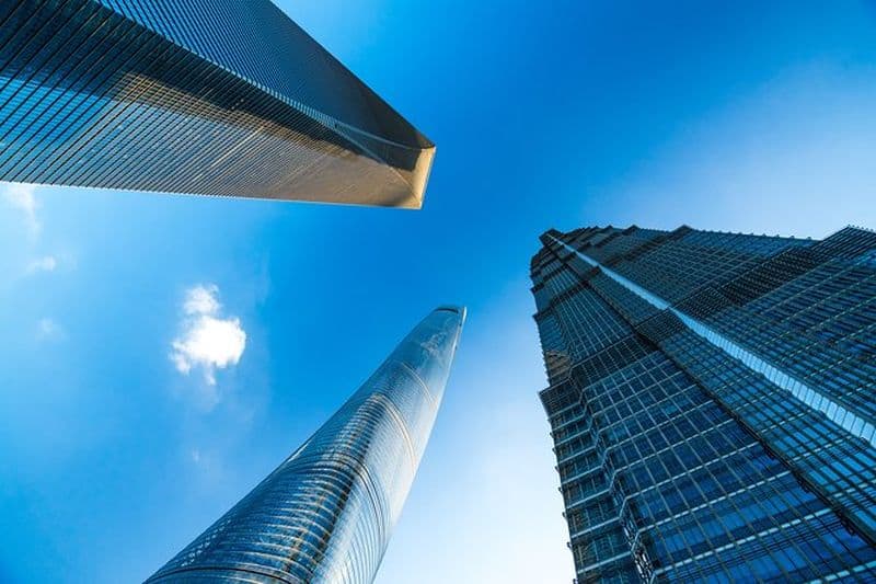 Croisière nocturne sur la rivière Shanghai avec la tour Jin Mao