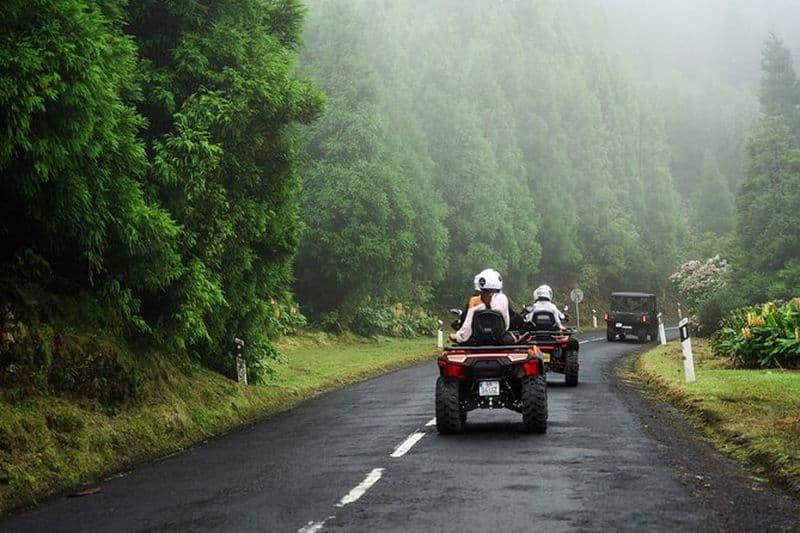 Randonnée en quad et buggy dans le cratère de Sete Cidades - Off Road