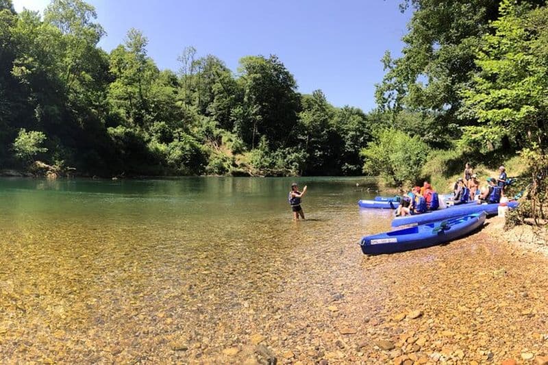 Descente d'aventure de 4 heures de la rivière Sella en kayak