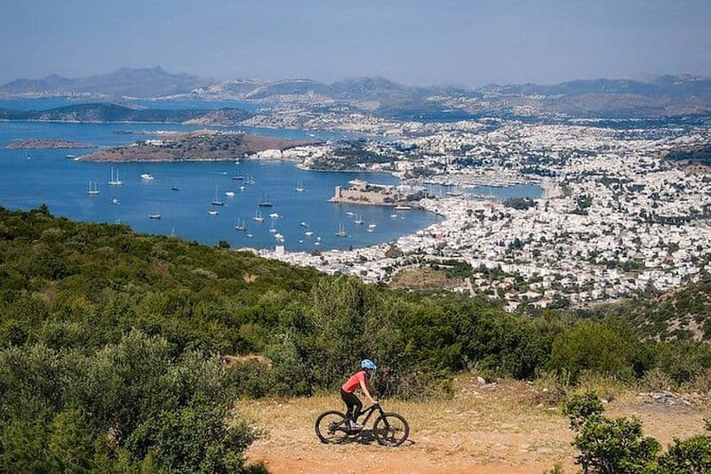 Tour privé en VTT de Bodrum à Kisebuku
