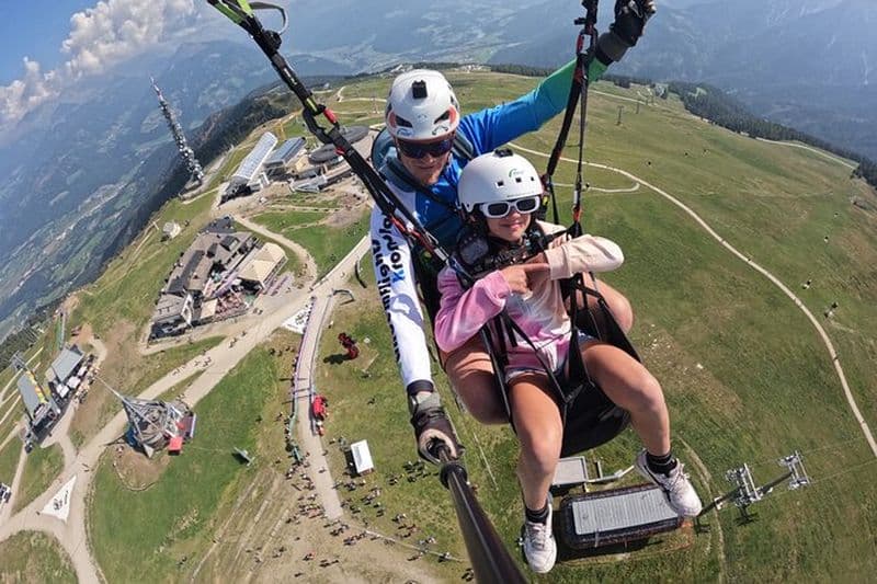 Vol biplace privé en parapente Dolomites Alpes Kronplatz