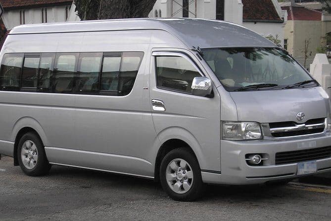 Transfert aéroport privé : aller-retour - Hewanorra (UVF) & George Charles (SLU)