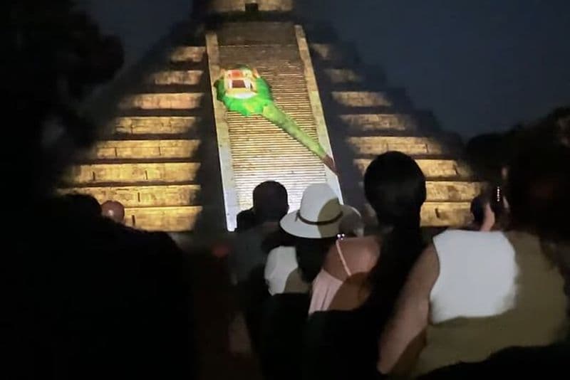 Chichen Itza : Spectacle son et lumière Kukulkan Nights