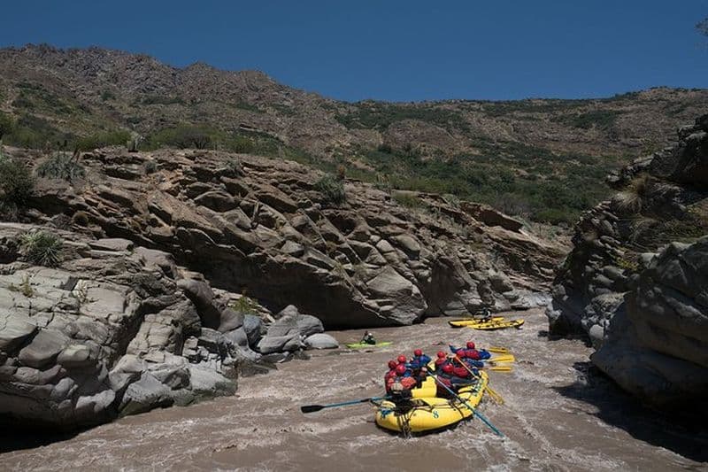 Rafting et parapente sur la rivière Maipo