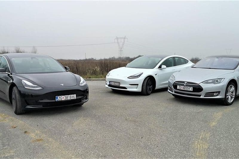 Transfert aéroport Tesla Zagreb - Split