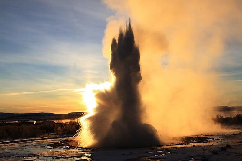 Excursion d'une journée au Cercle d'Or et Geyser de source chaude en 4x4 Jeep de Reykjavik
