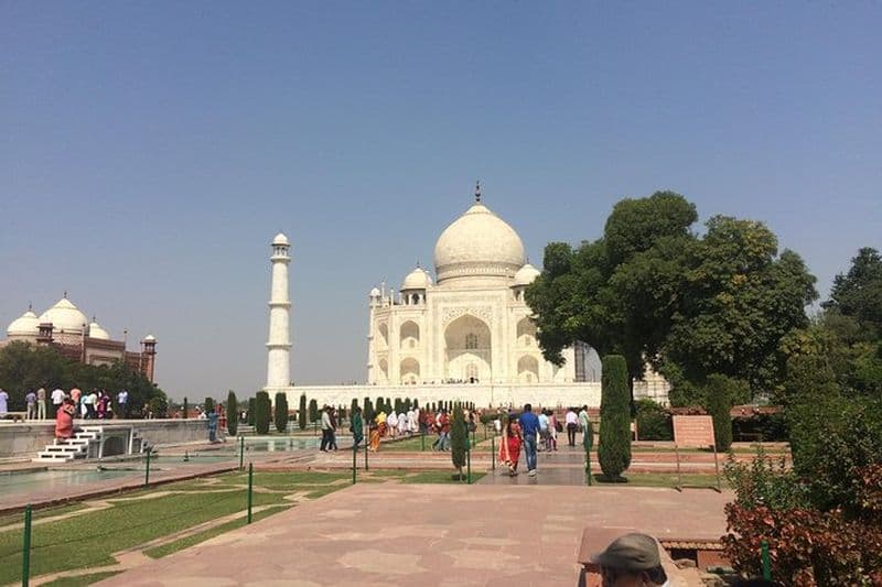 Excursion d'une journée au Taj Mahal au départ de Mumbai via Delhi, sans billet d'avion