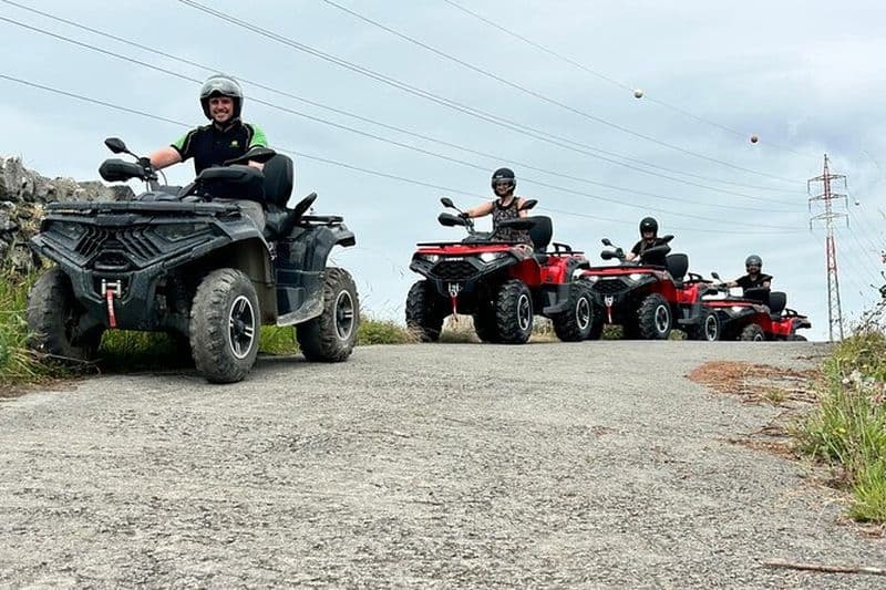 Excursions en quad au volcan Sete Cidades et à Ponta Delgada (Açores)