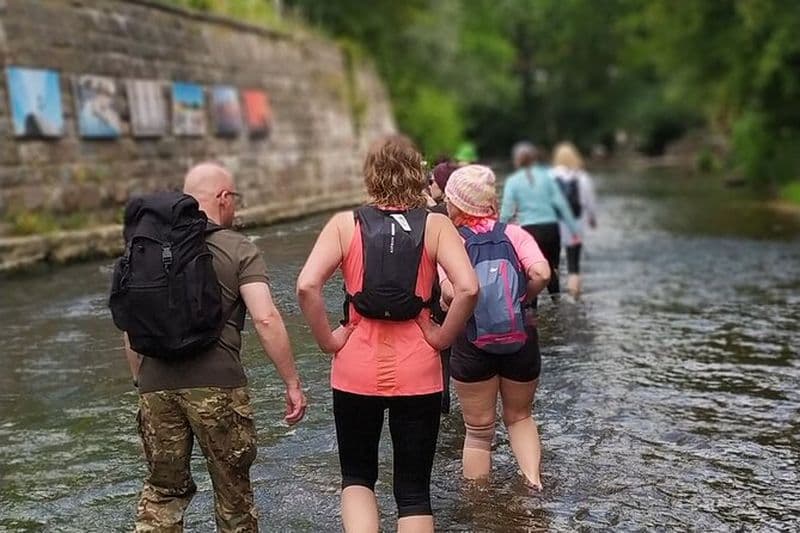 Visite à pied de la rivière Vilnele et expérience Uzupis