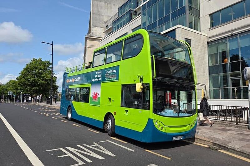 Visite en bus à toit ouvert de Cardiff City Sightseeing