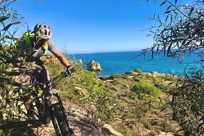 Tour VTT de la plage et des falaises