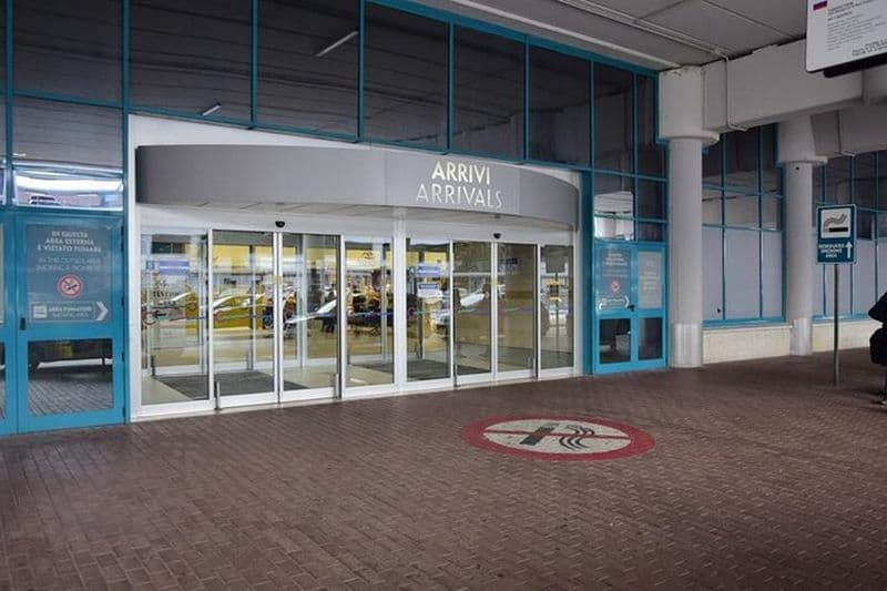 Bari: transfert de l'aéroport privé à Matera