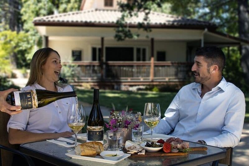 Réservation dégustation de vins Myka Estates