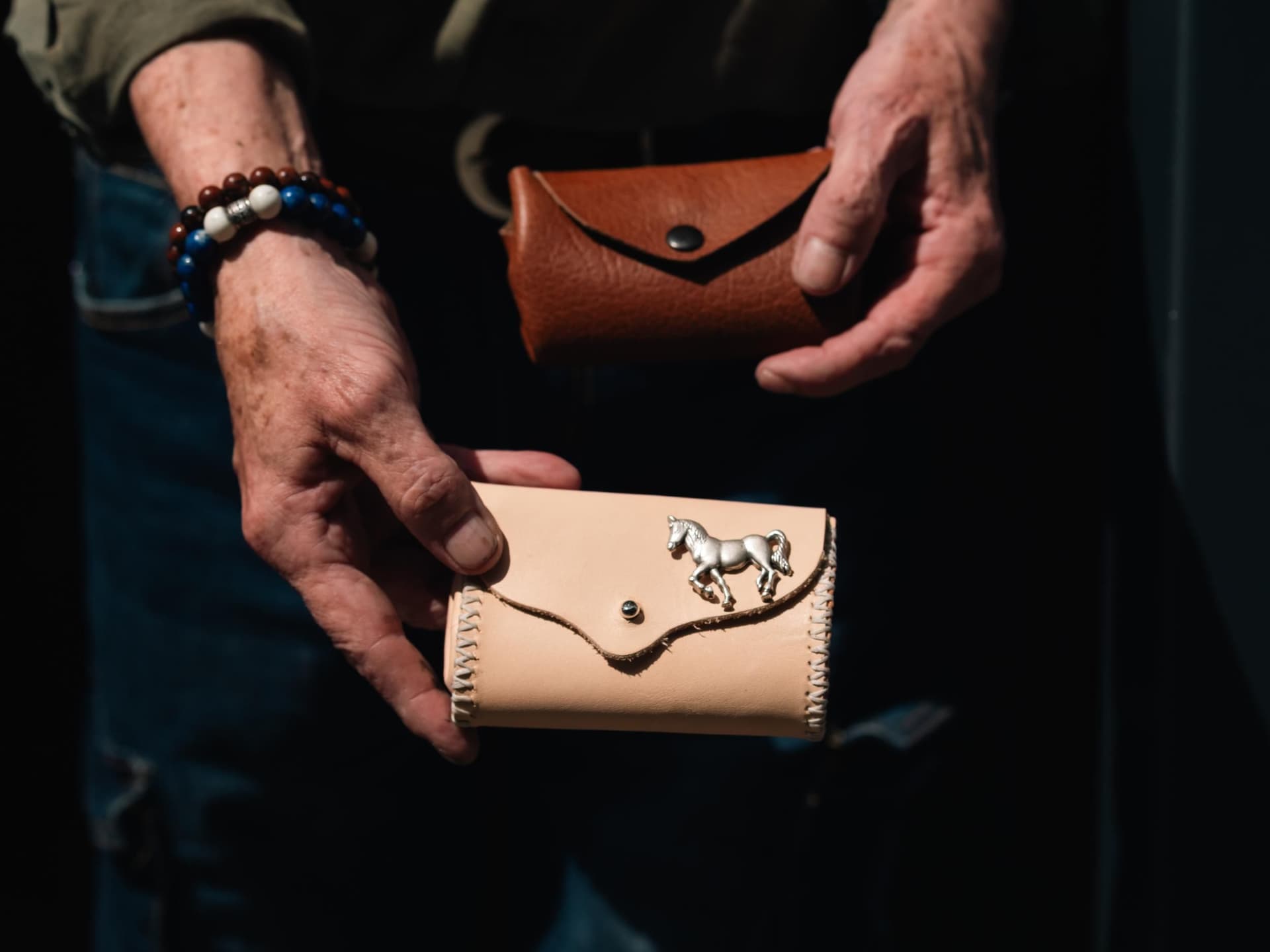 Initiez-vous à la maroquinerie