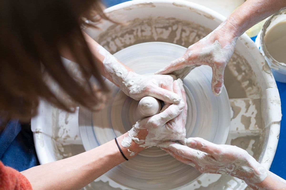 Initiez-vous au tour et au modelage sur une journée