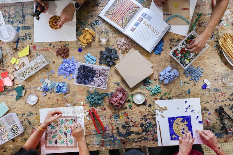 Initiez-vous à la mosaïque en groupe