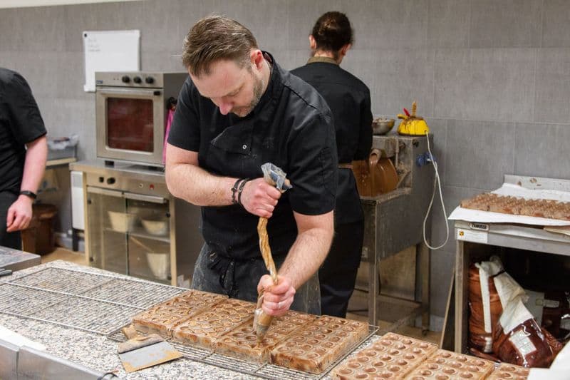 Fabriquez vos chocolats moulés et enrobés