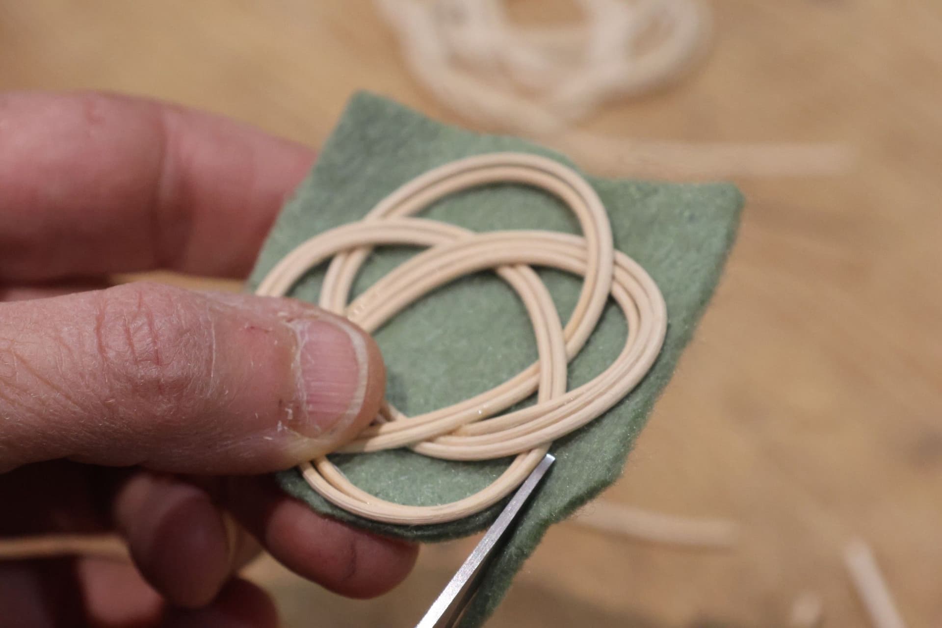 Réalisez vos bijoux en rotin