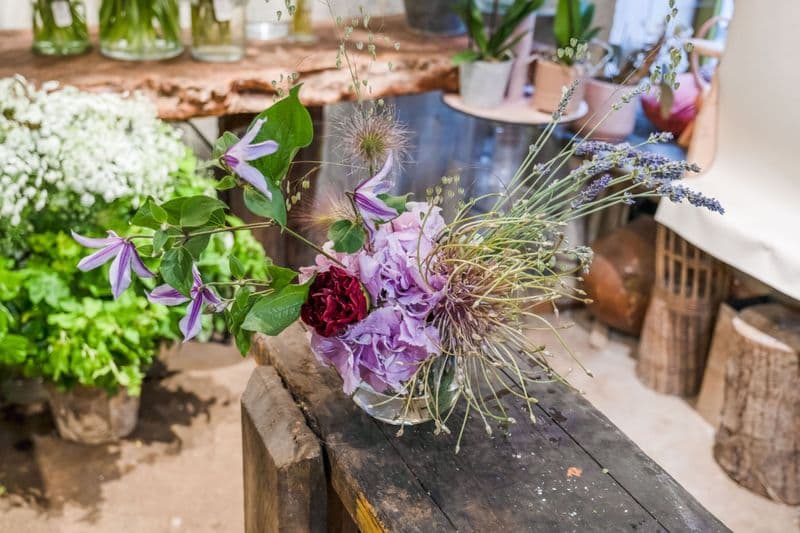 Initiez-vous à l'art floral