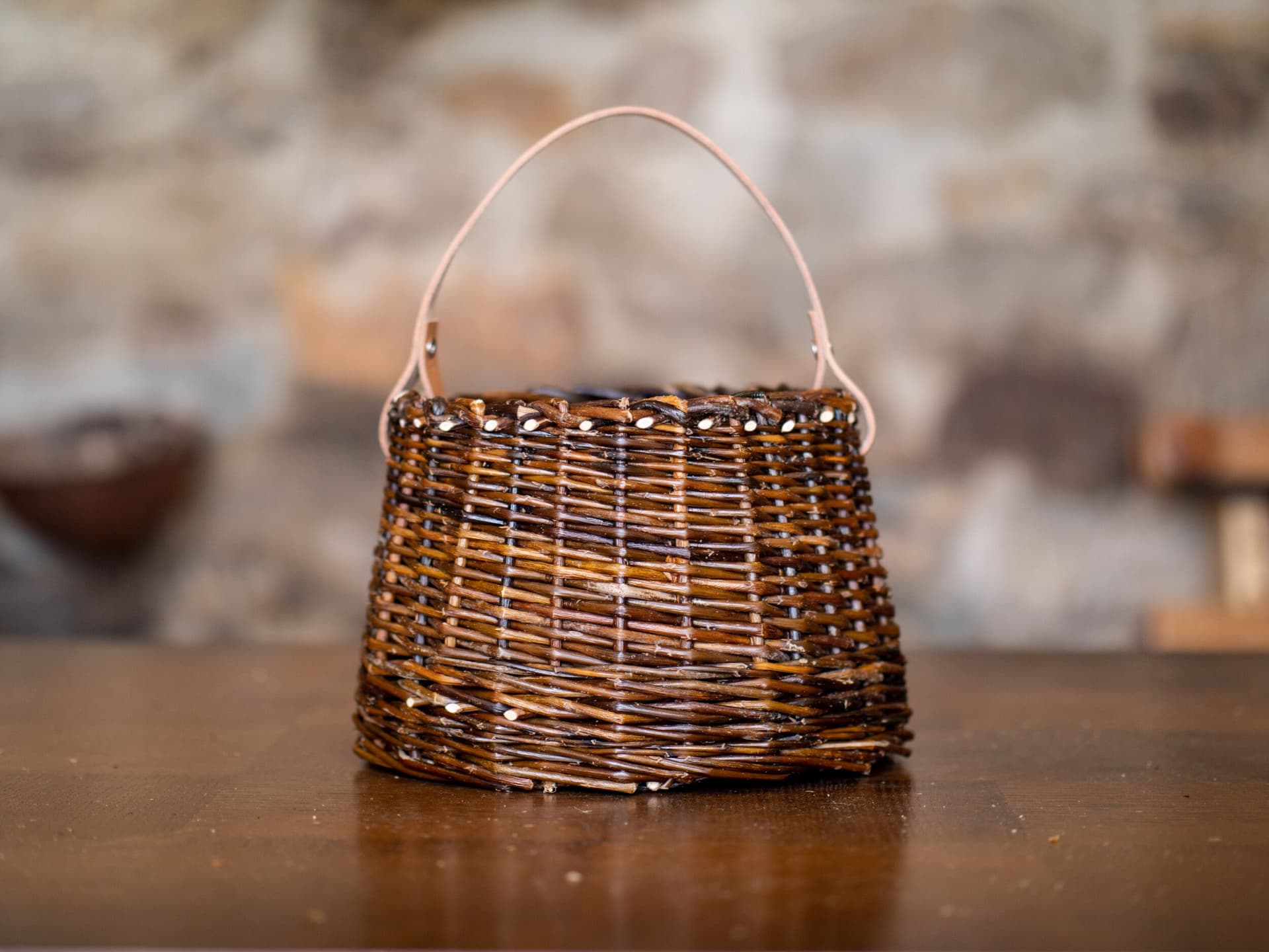 Réalisez votre panier avec une anse en cuir