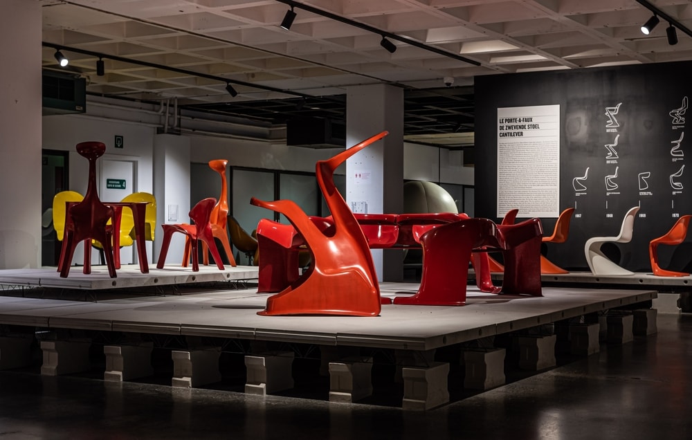 Exposition d'objets d'art contemporain au musée du Design de Bruxelles ADAM