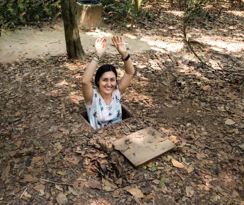 Billet Hô-Chi-Minh-Ville : visite des tunnels de Cu Chi en petit groupe avec un ancien combattant