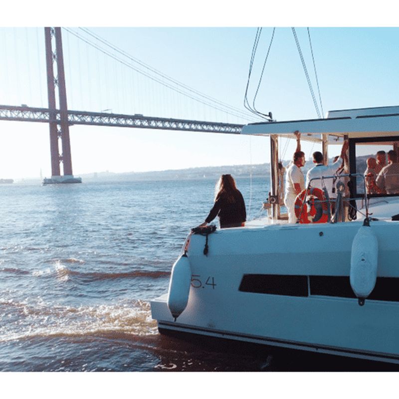 Billet Tour en bateau en catamaran à Lisbonne - Voilier de luxe