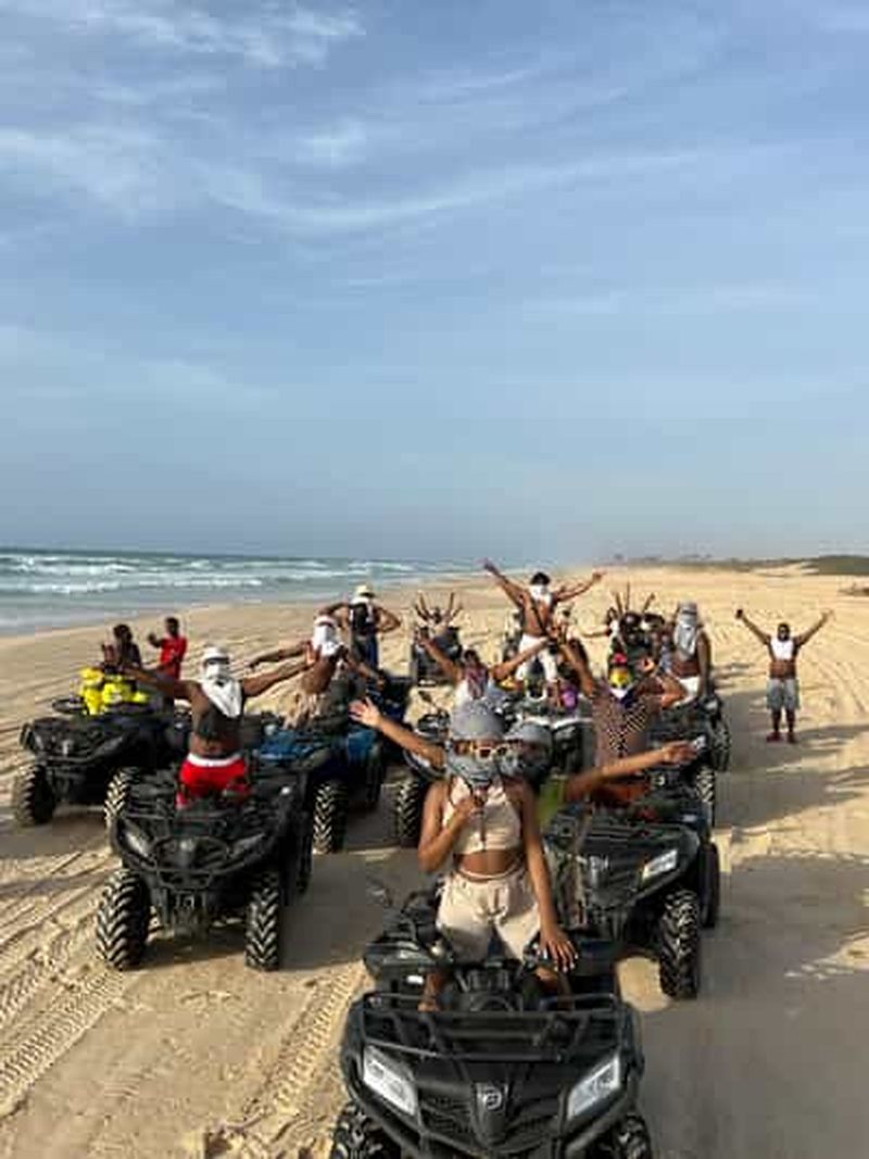Billet Dakar : visite d'une journée du lac rose avec quad et balade à dos de chameau