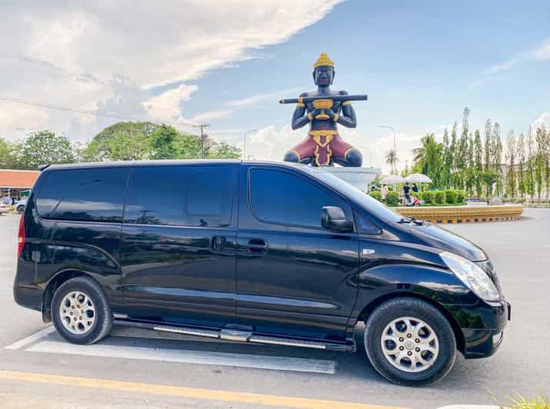 Billet Transfert privé de Battambang à l'embarcadère de Koh Rong Sihanoukville