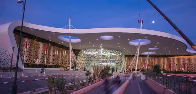 Billet Marrakech : Transfert privé des Hôtels/Riads à l'aéroport.